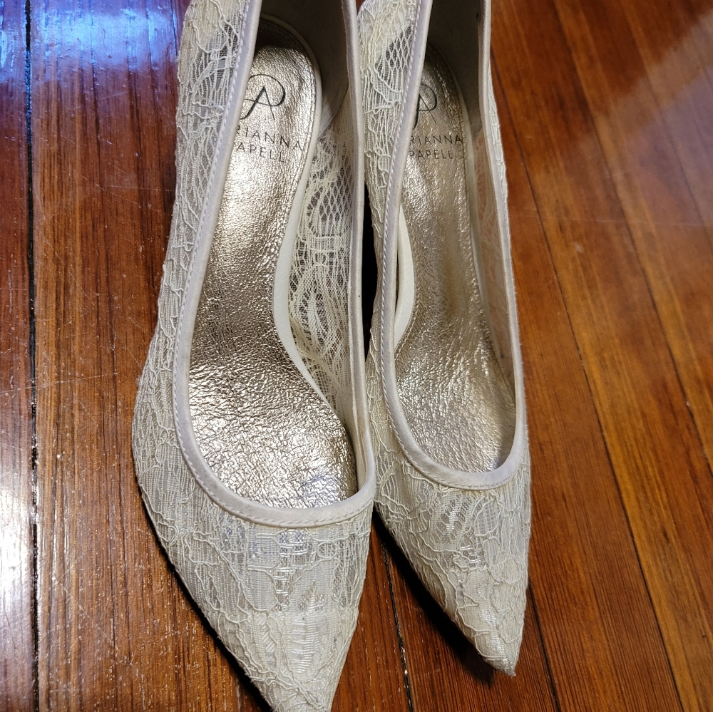 Adrianna Pappel " Lois" Ivory Lace Low Heel Pumps - Picture 6 of 11